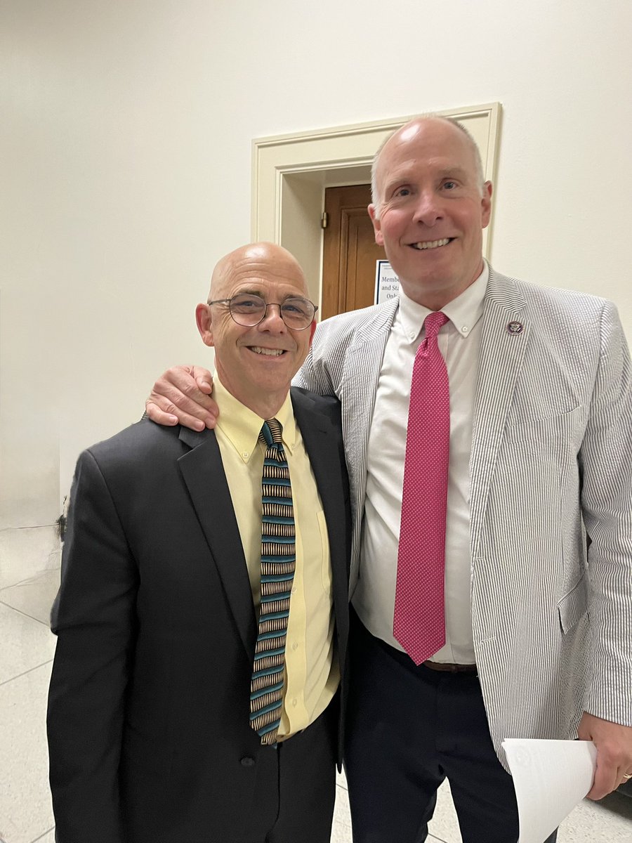 MI_CEF's tweet photo. Today MICEF is in Washington DC with @ConsEnergyNet @CRESenergy advocating for affordable, reliable power. Always great to visit with old friends.
@JohnMoolenaar @JackBergman_MI1
#CleanIsRight #CENFlyIn https://t.co/4uytfhlp1h
