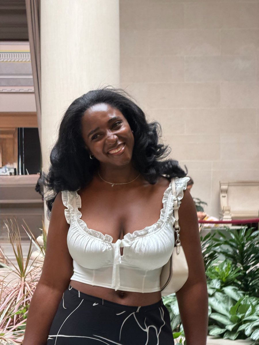 ifedioku's tweet photo. Igbo babe. https://t.co/45ak0Cc9in
