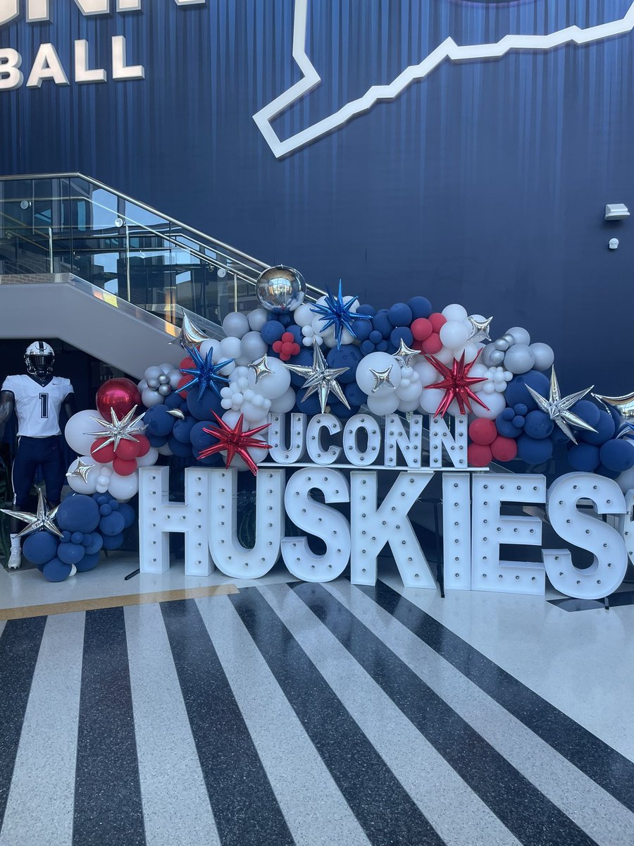 RoryKennyz's tweet photo. Thank you @patcashmore and @Coach_Kessel20 for having me today at UConn. I had a great time and won the kickoff competition! Look forward to the future. 
@specialteamsNY @HKA_Tanalski @kt_recruiting https://t.co/bGSyjG8lRJ
