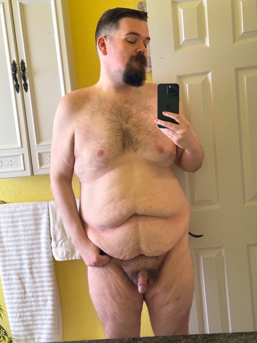 gaybowser94's tweet photo. letting it all hang out today https://t.co/9UhBY6Vpon