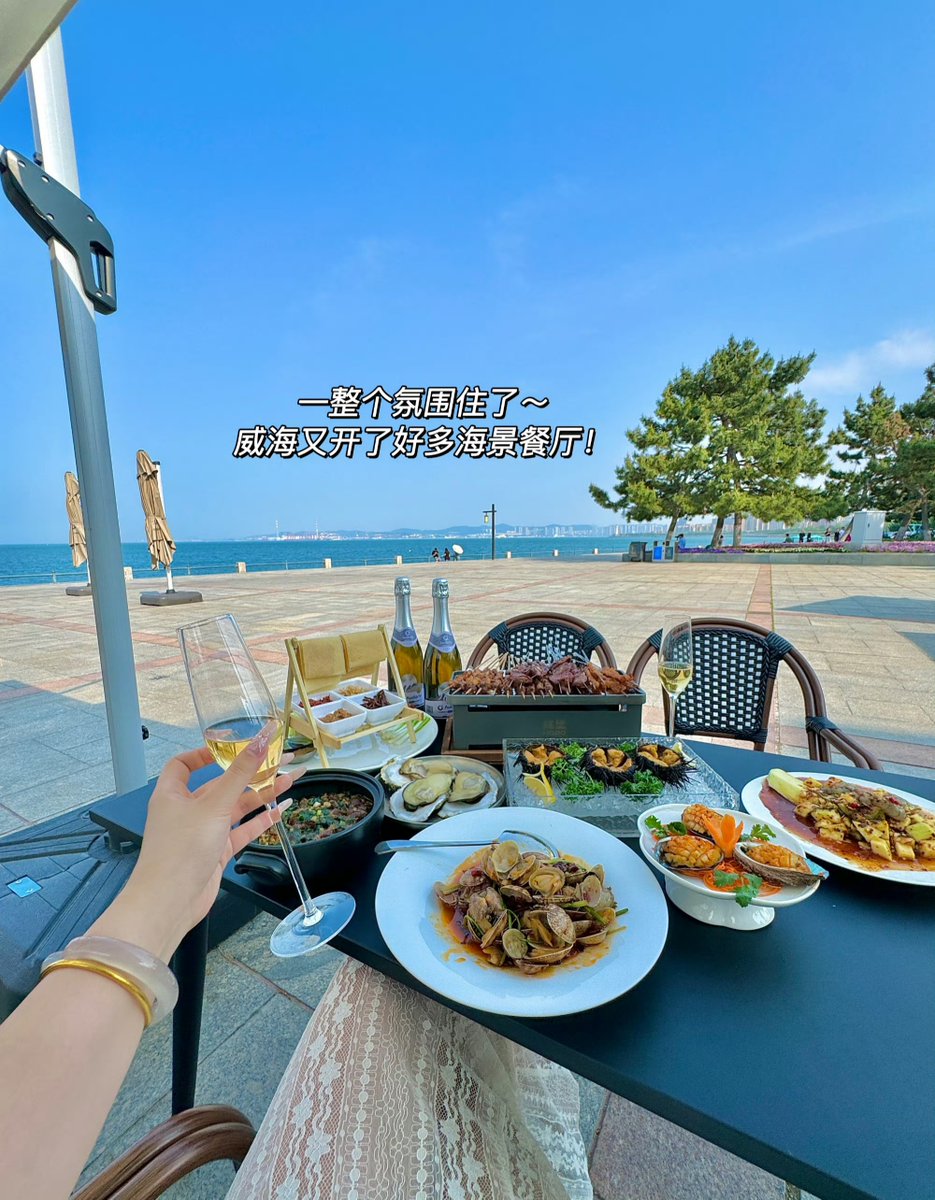 Parteet18's tweet photo. [Just wrapped up a quick day trip to the coastal town—fresh seafood, ocean breeze, and zero plans = perfect Sunday! ] https://t.co/Yg9rHz5zxh