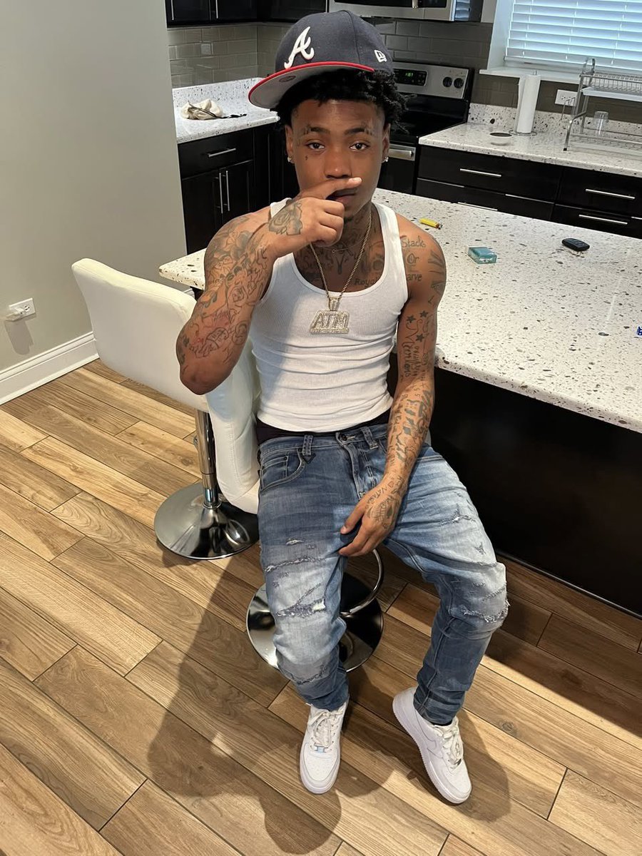 hellllabandz tweet picture