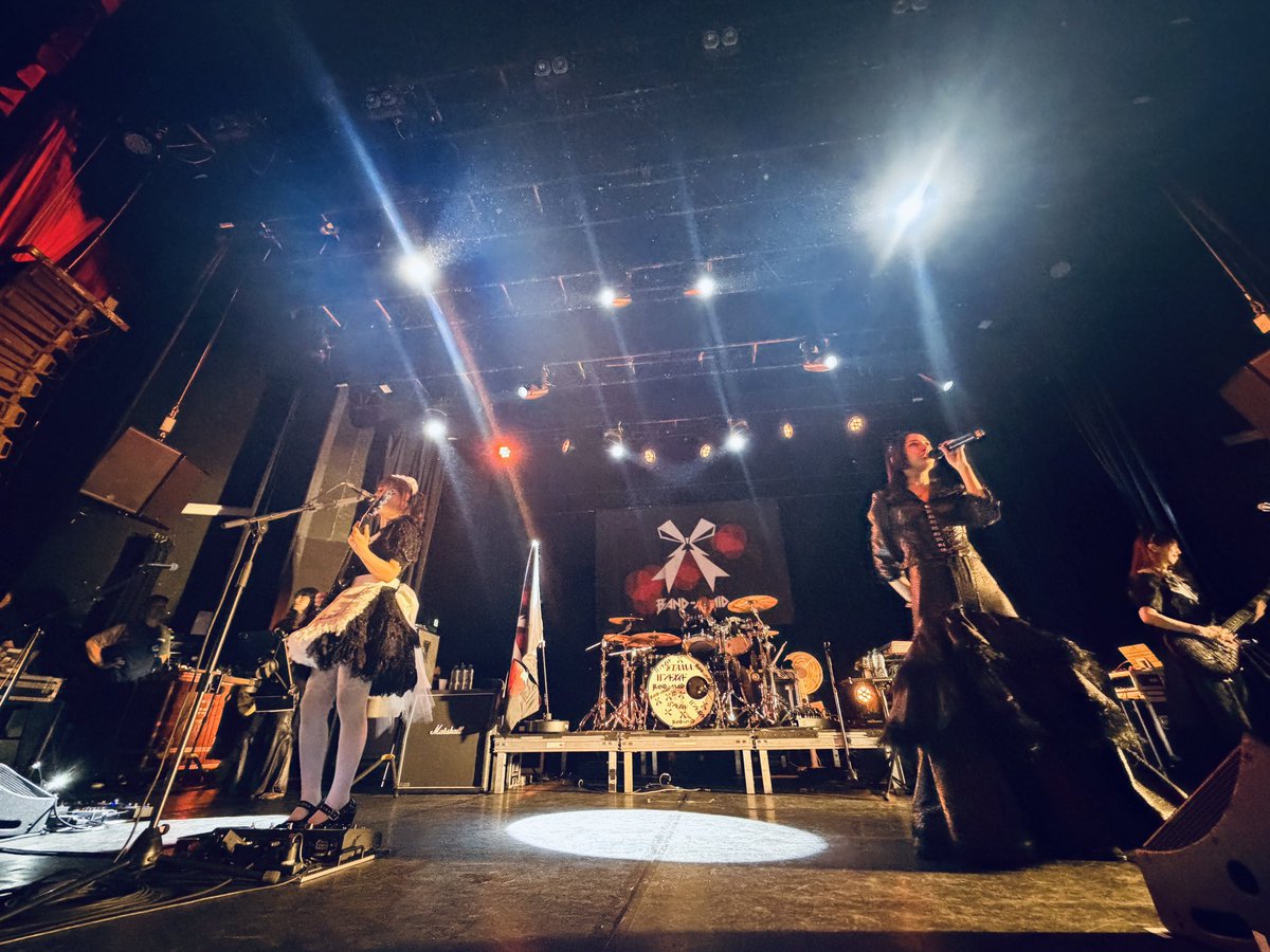 bandmaid's tweet photo. [Thank you]
"BAND-MAID WORLD TOUR 2026"
2026.06.09  day 9: Paris

Thank you so much for being here today!
Please share your thoughts and feedback using the hashtag #bandmaid.

Next up is day 10: June 11 at London

#bandmaid #Paris https://t.co/2IYD193iR3