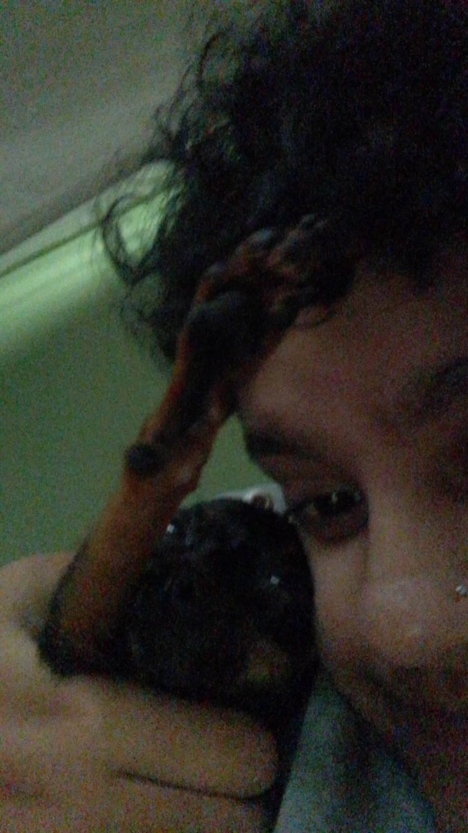 AM0RPHOS's tweet photo. Matheus fora do tt!! https://t.co/lm5j0hOGGf