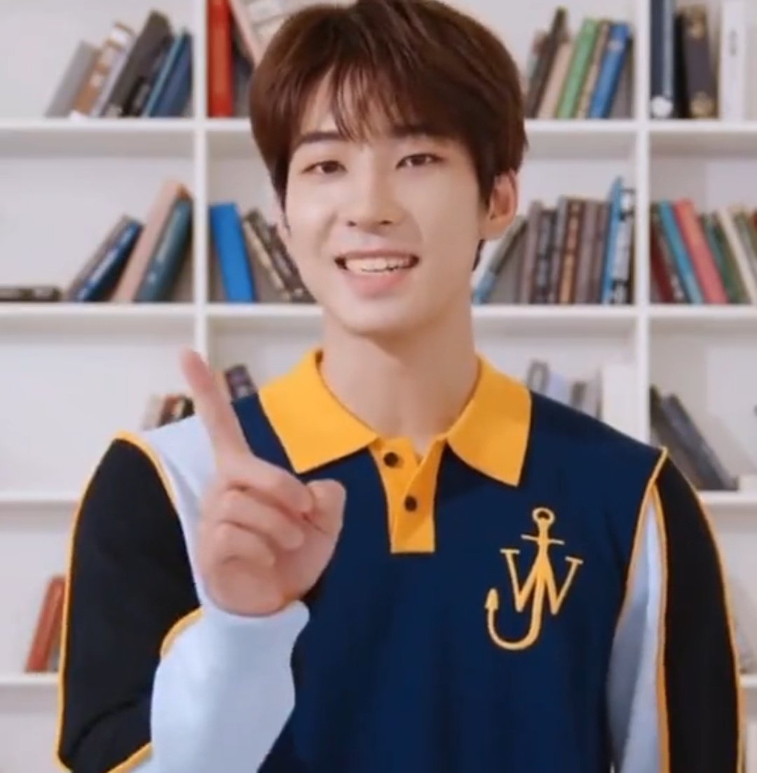 FOXGAM3BO1's tweet photo. D-206

🌤🌻

#WONWOO #원우 #전원우 #jeonwonwoo #ウォヌ #全圓佑 https://t.co/XRhh4RMoVp