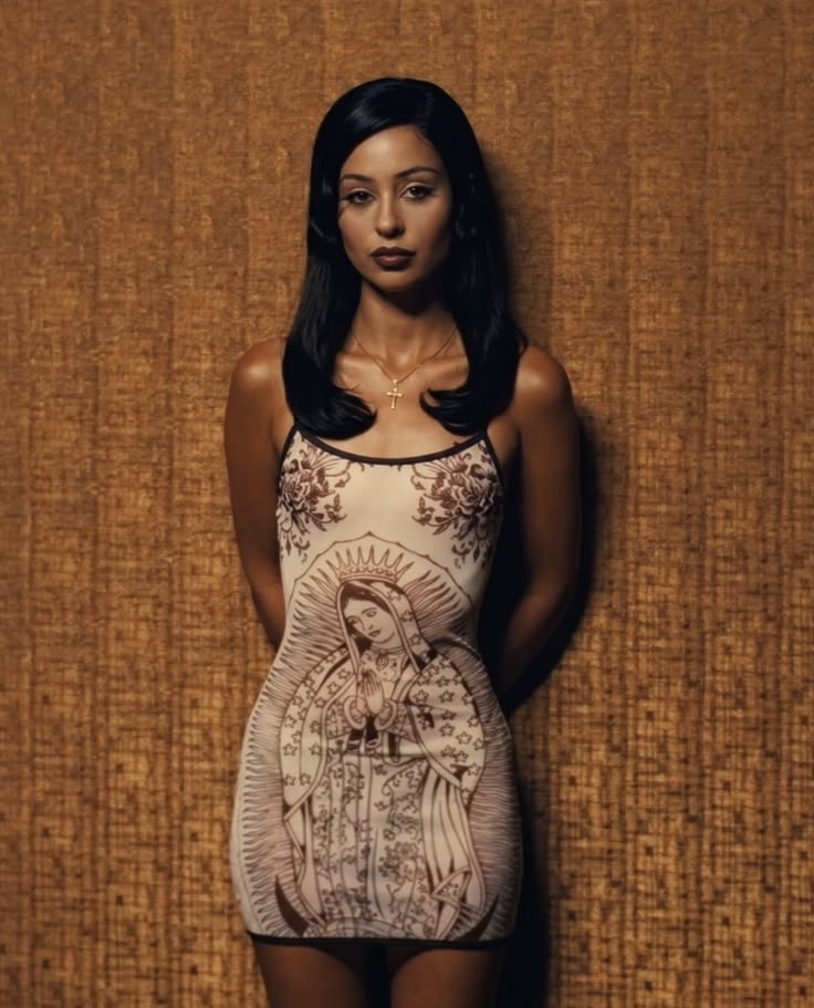 archivedemie's tweet photo. maddy's iconic looks https://t.co/OBJQxPCDzd