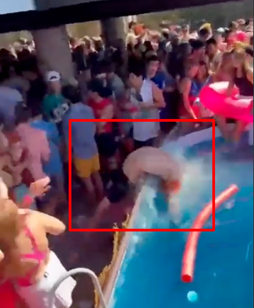 MarsHendrix's tweet photo. @FAFO_TV Whoever that chick is you're trying to impress. She's banging someone else now. https://t.co/XgSHX0TFPR