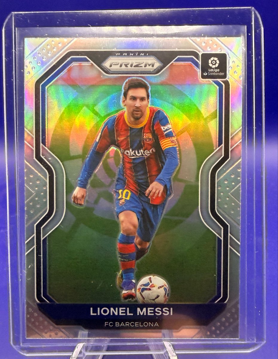 SellThenThink's tweet photo. 2020-21 Panini Chronicles - Prizm La Liga Lionel Messi #15 Silver Prizm

$100 BMWT https://t.co/68ORfZyh9X