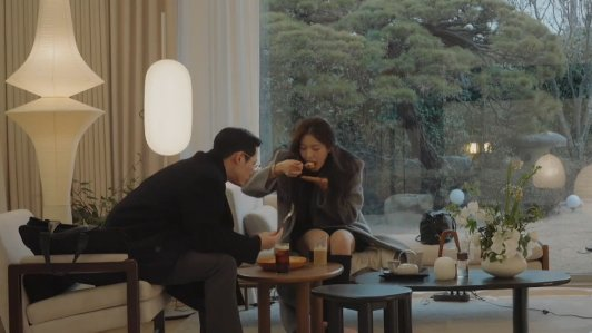 _isabeomseven's tweet photo. Minju and Junhyeon could be like Woojae and Jiwon in Heart Pairing - they had a misunderstanding about times and then when they went on a date, they resolved it and became a couple.  #heartsignal5 https://t.co/vSQgyN9WRZ