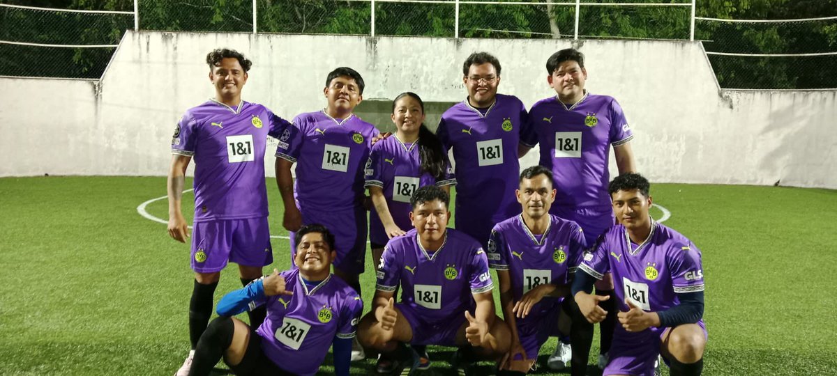 CTM_QR's tweet photo. ¡Gran Jornada de Futbol con el Hotel Único! ⚽️

Una noche más de futbol con el torneo Interdepartamental del Hotel Único, donde compañeros de diversas áreas disputan este gran torneo para llevarse el ansiado título. 🏆 https://t.co/KdIkabiEDV