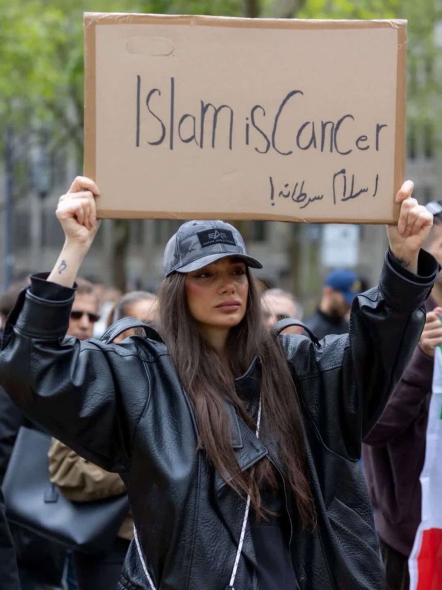 Sarah For Trump🇺🇸🇮🇱 tweet media