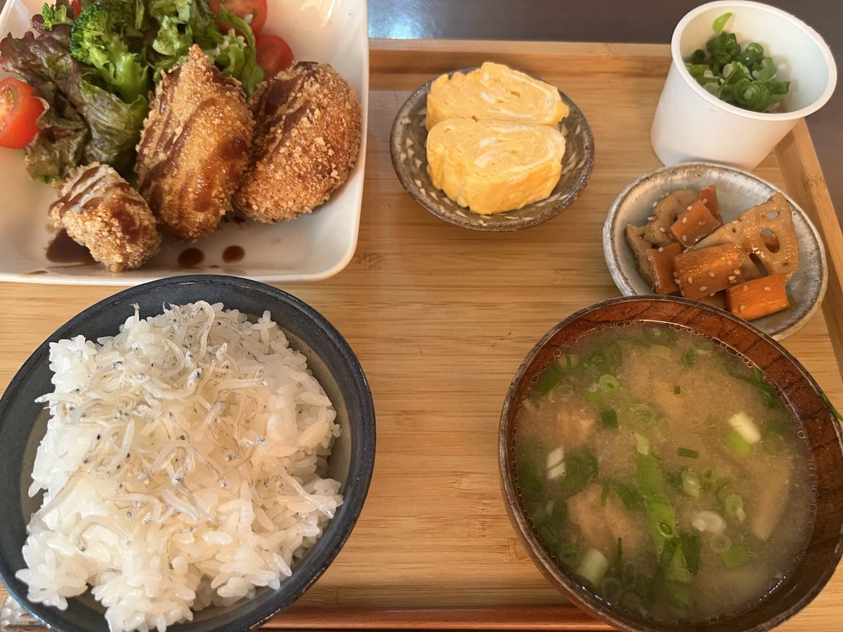 hazuinounagi's tweet photo. オハヨウゴザイマス、今日も頑張りましょう！

#今日も美味しい朝ごはんありがとう https://t.co/DUtwyxWzAp