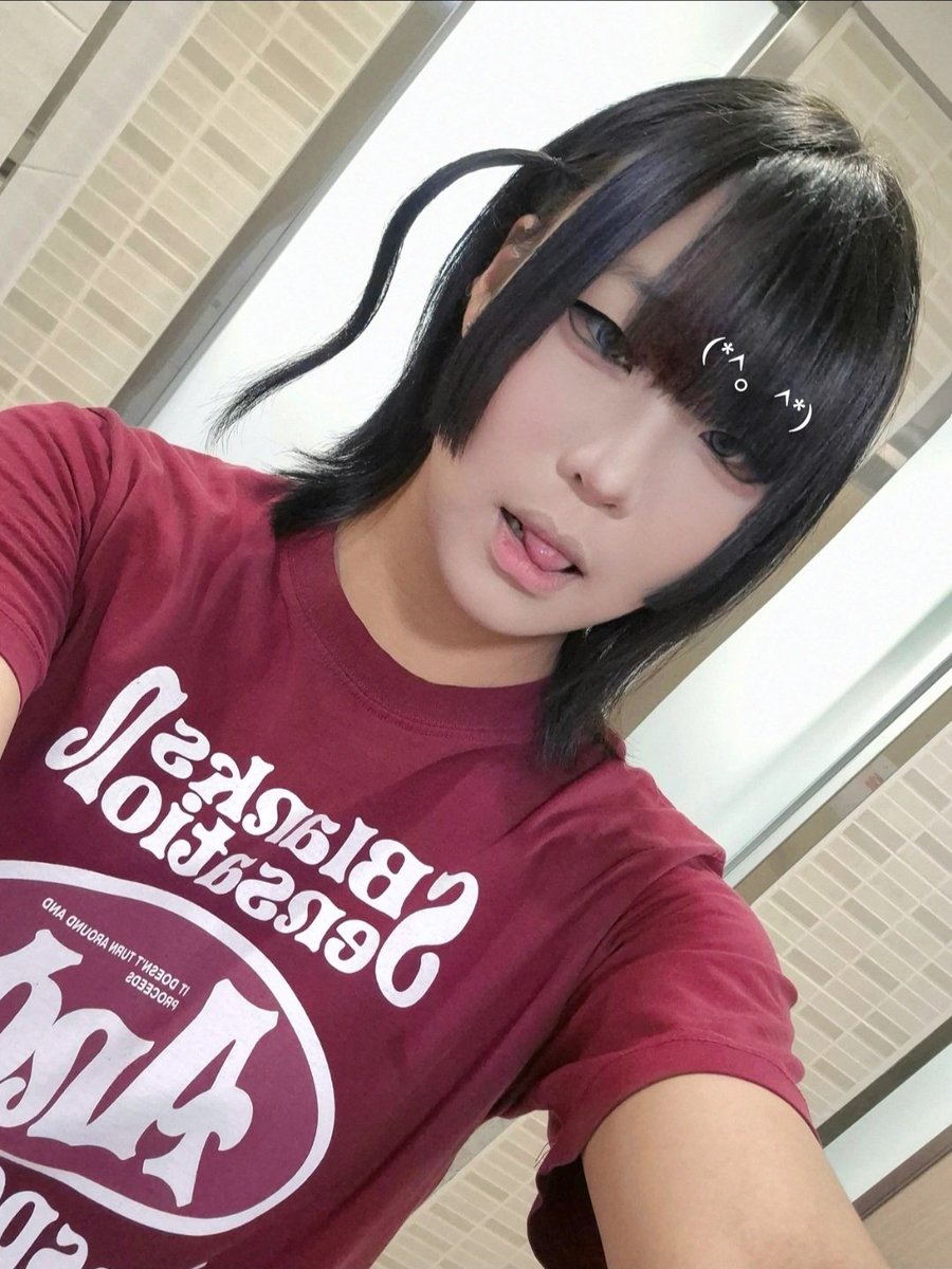 貝 tweet media