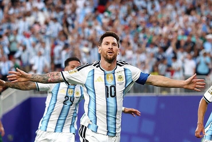 radicalright5's tweet photo. Simply greatness. Greatest Of All Time.
A hat trick in the World Cup, one week before his 39th birthday.
Tonight, I wait the reply from the Second Greatest Of All Time.
#FifaWorldCup2026
#Soccer https://t.co/5o5SNxNjIW