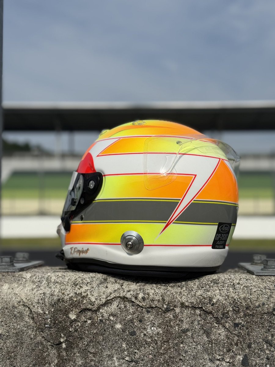 Sena_Yamamoto67's tweet photo. That’s my NEW HELMET ⛑️ from last race!!
From Brazilian color 🇧🇷 to Japanese Color 🇯🇵
Thank you @t.project1969
#senayamamoto #betonthedream #teamsena #tproject https://t.co/K6mn0krQWQ