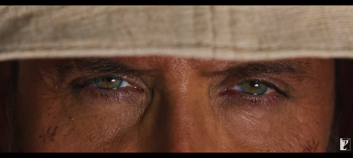 HRXsouvik's tweet photo. The eyes are enough 💀

Kabir is back....

#AlphaTrailer https://t.co/uswUx7Ckp6
