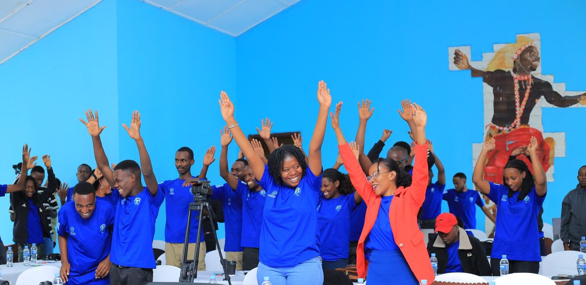 YesRwanda_'s tweet photo. π’ WEDNESDAY | #DigitalPeaceCampaign #YouthVoices #DigitalPeace
Our voices have the power to unite communities. Let us use them to promote understanding, respect and peaceful engagement.
@visionjeunesse2 @Unity_MemoryRw @RwandaYouthArts @RwandaICT @jnabdallah https://t.co/YlyzpYMFSb
