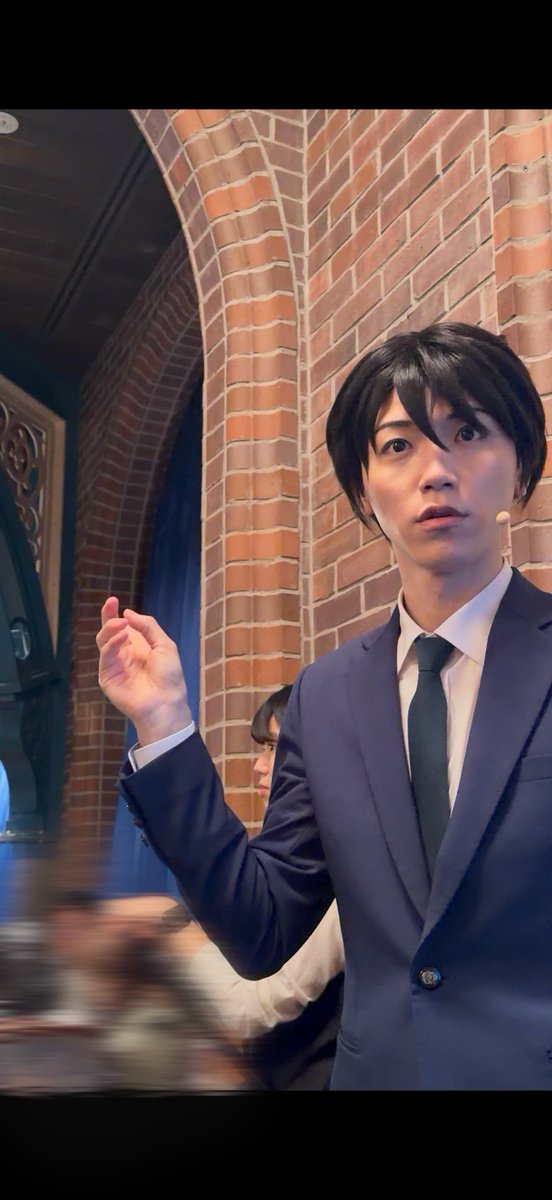 2530ele's tweet photo. めちゃくちゃな集合写真と最近のお供ぬいと推しくん 最近はもっぱら働いて働いて働いて合間に推しくん現場にいます🌎🍽 https://t.co/YUwR01JU0M