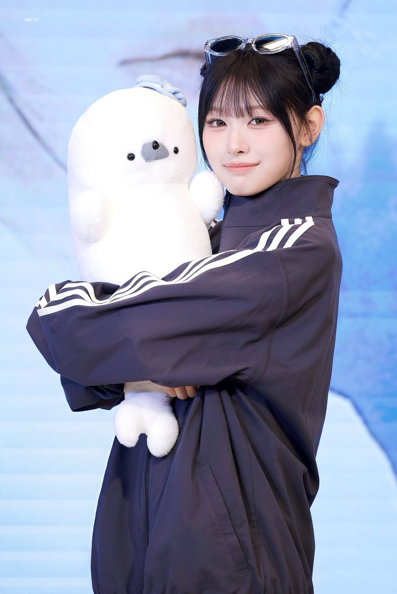 minamitto_'s tweet photo. 260530 HD🦭

#미나미 #리센느
#MINAMI #RESCENE #ミナミ https://t.co/A7N2GKxULR