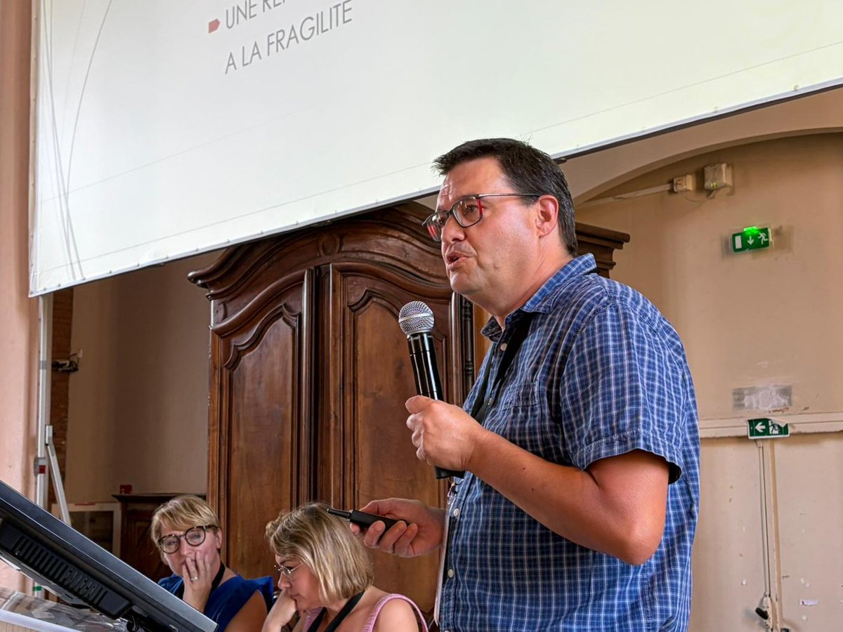 CFragilite's tweet photo. 🗣️ OC Day 1 au 14e Congrès Francophone sur la Fragilité : 
ICOPE, activité physique, insuffisance cardiaque, dépistage cognitif et consultation gériatrique solidaire en focus. 

Des retours d’expérience concrets pour mieux prévenir la fragilité sur les territoires. 
#OC #ICOPE #Fragilité #VieillissementEnSanté