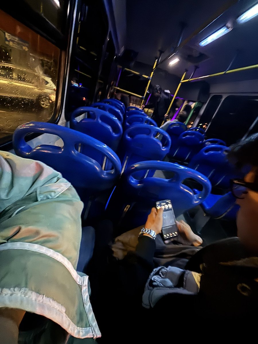 vanewhat tweet media
