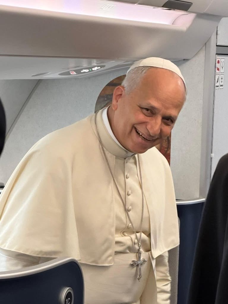 CatholicQuote12's tweet photo. Happiest Pope Ever! https://t.co/pq1NmINwl3