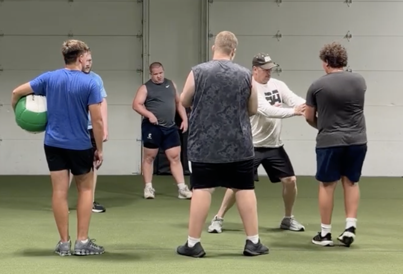 BoberAcademy's tweet photo. The #1 rule of pass protection:
Don't beat yourself.
Build your wall. Defend your post. Make the defender go around you.
Force Posture. Inside leverage. Stay square.
That's Bober Academy Summer School. Sessions still available in Omaha — link below 👇
#OffensiveLine #PassPro #BoberAcademy
Register → https://t.co/YcWUoRggbz
Join Bober Academy Locker Room → https://t.co/qvb6OUGgcU