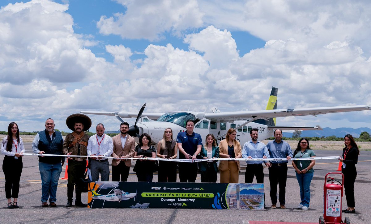 gobdgo's tweet photo. ✈️🙌 Durango amplía su conectividad aérea.

Con la nueva ruta Durango–Monterrey, impulsada por las gestiones de @EVillegasV, las y los duranguenses tendrán acceso a más de 36 destinos nacionales e internacionales.

Más conexiones, más oportunidades. https://t.co/0w5LGCw4zn