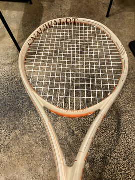 LUZ5758LTT's tweet photo. 新作ラケットや、インソールのお話を伺って、あっという間に時間が過ぎました。 新作のVitasいい感じ😊私のところにも、一本来る予定です https://t.co/I6Bo2D2tLl