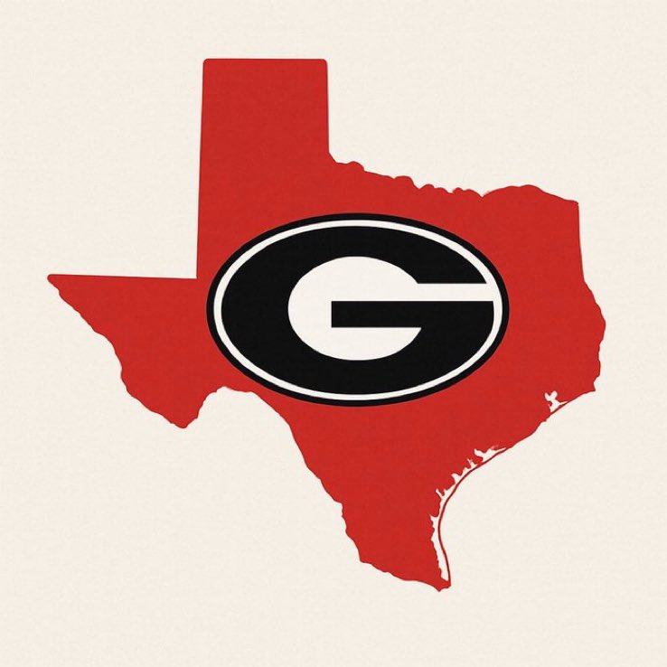 MitchCook5's tweet photo. What a Game! Go Dawgs! 

@jeffdantzlertv 
@djohnstonuga https://t.co/IDmr2CHfB7