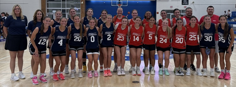 cpsbroncos's tweet photo. It was a great night of basketball here at the Centennial Classic All-Star game with the girls game going into OT and the Navy team winning 62-59! The Red team won the boys game 95-84! Thanks to all who came & supported these kids playing! #ccallstars https://t.co/vDXLS3JSkN