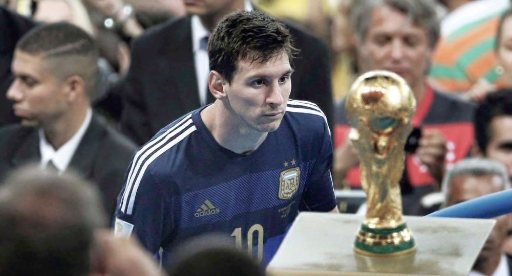 sebaarce__'s tweet photo. parece irónico decirlo después de estar viviendo la mejor época de la historia de la selección, pero nadie más que él merecía una noche como hoy después de vivir todo esto https://t.co/d8rkW2rvSi