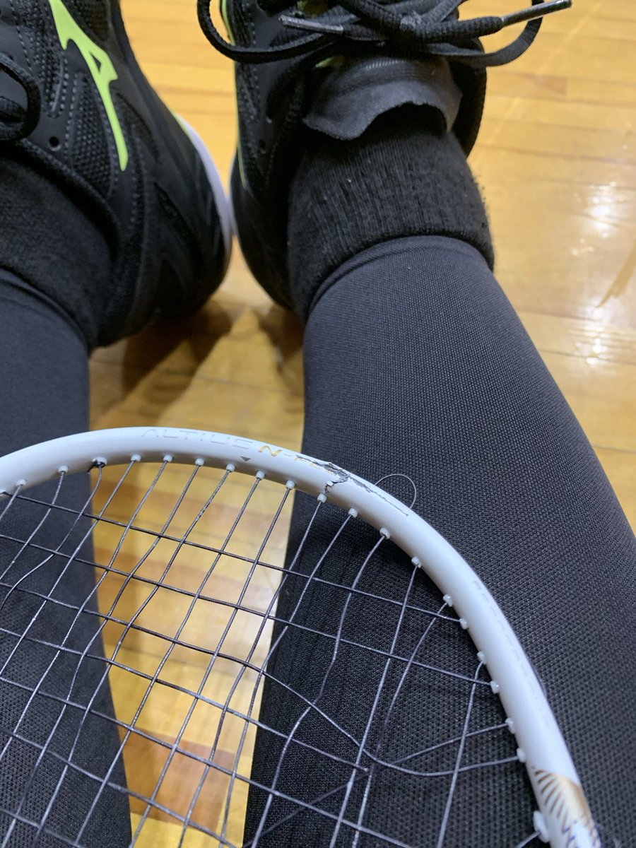 nigel5mansell's tweet photo. 昨日もバドでした🏸
N-FEEL 折れた💦
#MIZUNO https://t.co/wdnSrAWbnP