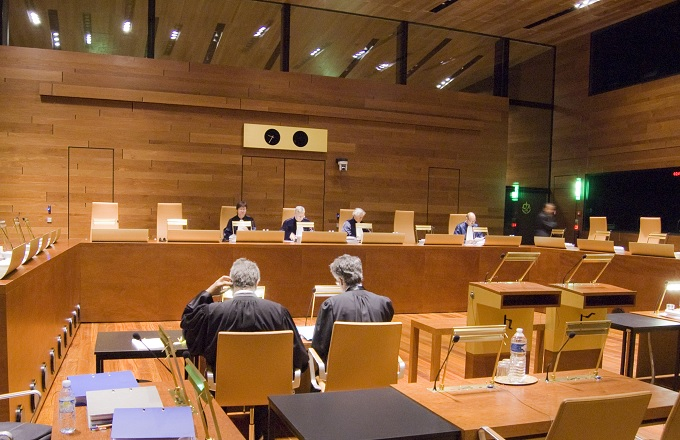 RRHHpress's tweet photo. Consultarán  al TJUE si la normativa para acceder a la #jubilación discrimina a las #mujeres y si la doctrina del paréntesis lo corrige 
https://t.co/7TBxl69FOy #Legal https://t.co/4POMALqWj5