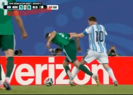 luzyolapc's tweet photo. Camino de rosas 🌹 para Argentina en fase de grupos 

Argentina 
Algeria 
Austria 
Jordania 

Teniendo en cuenta que para Messi no están ¡PERMITIDAS! las tarjetas 🟨 ni 🟥

¡Fácil! 9 puntos y 3 hat-trick o más para Messi 🤣👏 https://t.co/Y17R5ETORK