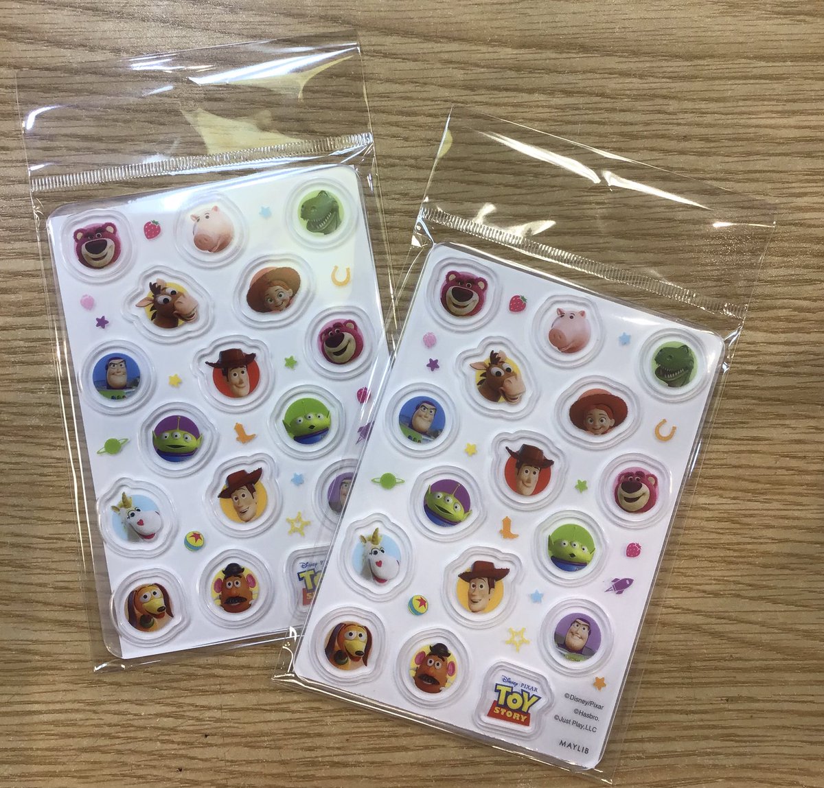 390machida's tweet photo. 🧸再入荷🧸

『トイ・ストーリー』のアクリルパーツが再入荷いたしました❣️
キャラクター達がとっても可愛い😍

⭐️お値段390円（税込429円）⭐️

ぜひお買い求めくださいませ♪ https://t.co/MXJ5fpMf65