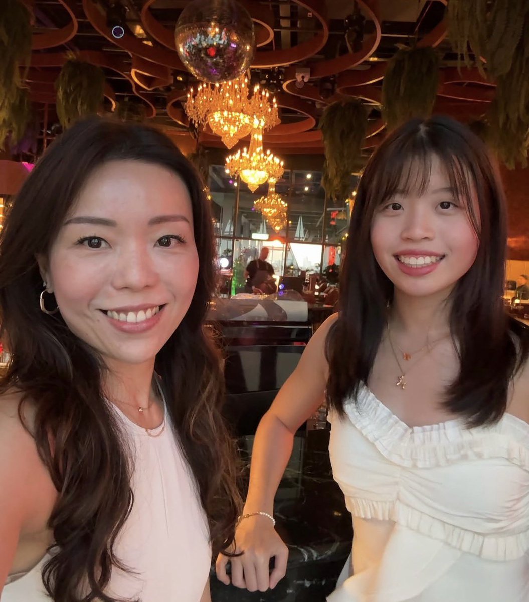 esstte_loh's tweet photo. Night out with my daughter..❤️❤️ https://t.co/S9Fpv5cxoG