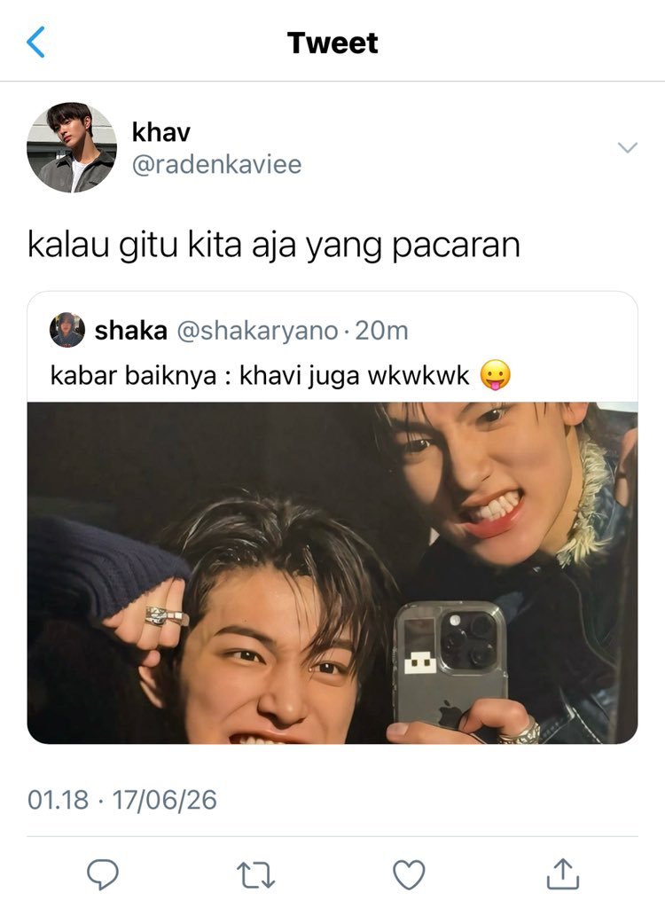 rejeungu's tweet photo. — #keonhyeon two tweets AU 

“kabar buruknya shaka putus dari hubungan 2 tahunnya, kabar baiknya?..” https://t.co/aLJ8pBstJK