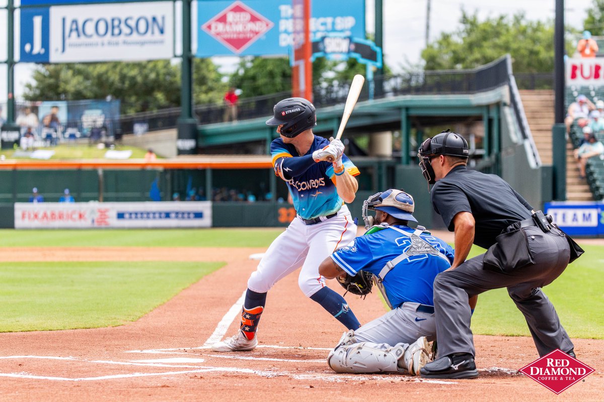 SLSpaceCowboys's tweet photo. Cristian Javier struck out six, Sam Carlson threw two perfect innings and Pascanel Ferreras extended his hitting streak in the series opener at Albuquerque on Tuesday night

@RedDiamond Recap - https://t.co/lWNXusewr4 https://t.co/FV7KTKWO9h