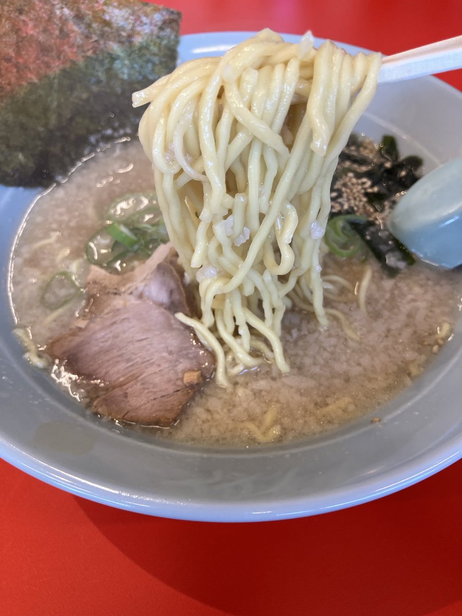 ic_akio's tweet photo. 本日のランチは、6月9日OPENした
ラーメンショップ◯化『佐倉志津店』さんでラーメンを頂きました。接客はスタッフの皆さんとても元気で　店内も清潔感があり良かったです。美味しく頂きましたありがとうございます！ https://t.co/XhlYHdz1lT