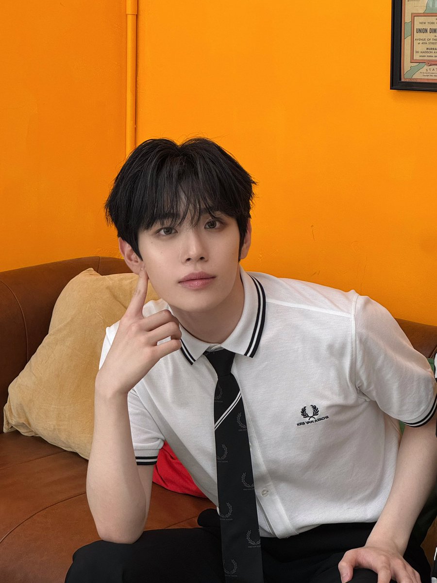 mysummtr's tweet photo. 아 잘생겼어 ♡ ♡ 우리 앞으로 반팔도 자주 입어요 https://t.co/NiZT1wTbgJ