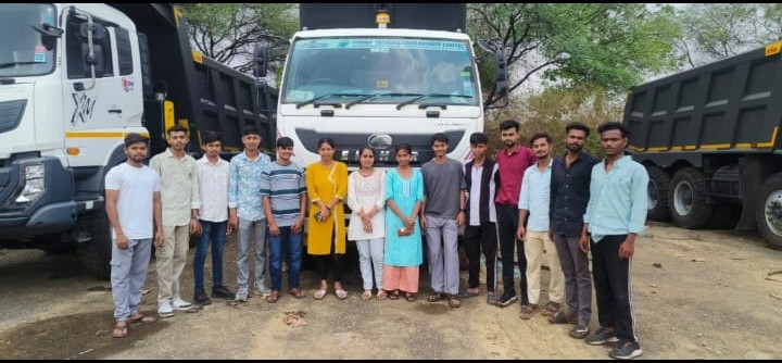 SvpMining11's tweet photo. SVP Mining Technologies Pvt. Ltd. is proud to welcome the new ITI Batch 13 in Raipur! We wish everyone a successful journey of learning, growth, and achievement.
Together, we learn, grow, and build a better future in the mining industry. 🚜⛏️
#SVPGroup #ITIBatch13 #Raipur https://t.co/kE0aDSHvjN
