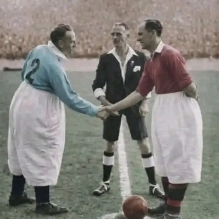 hajjasem's tweet photo. صورة من أول #كأس_العالم عام 1934 https://t.co/soryplME0M