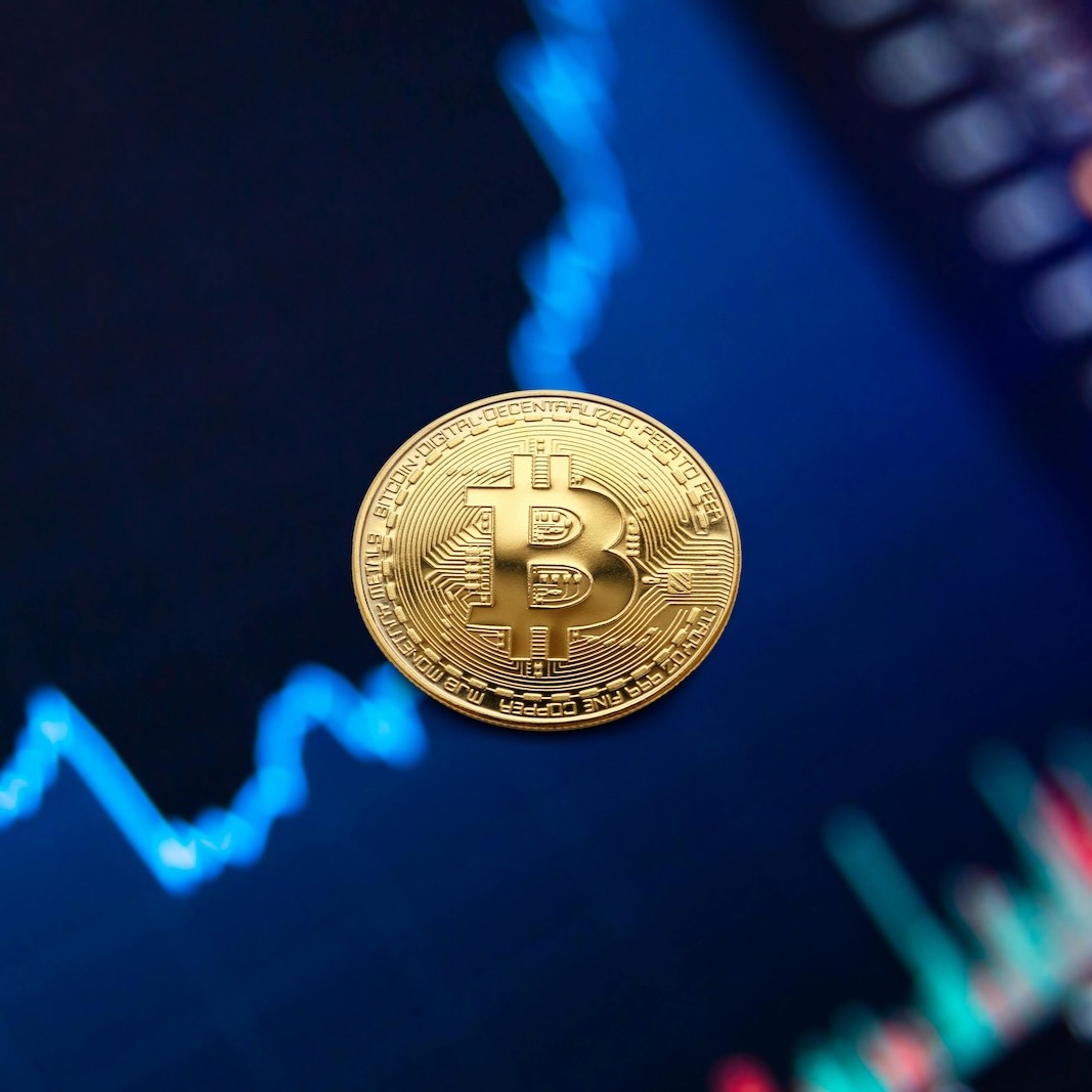 CoinMarketCap tweet media
