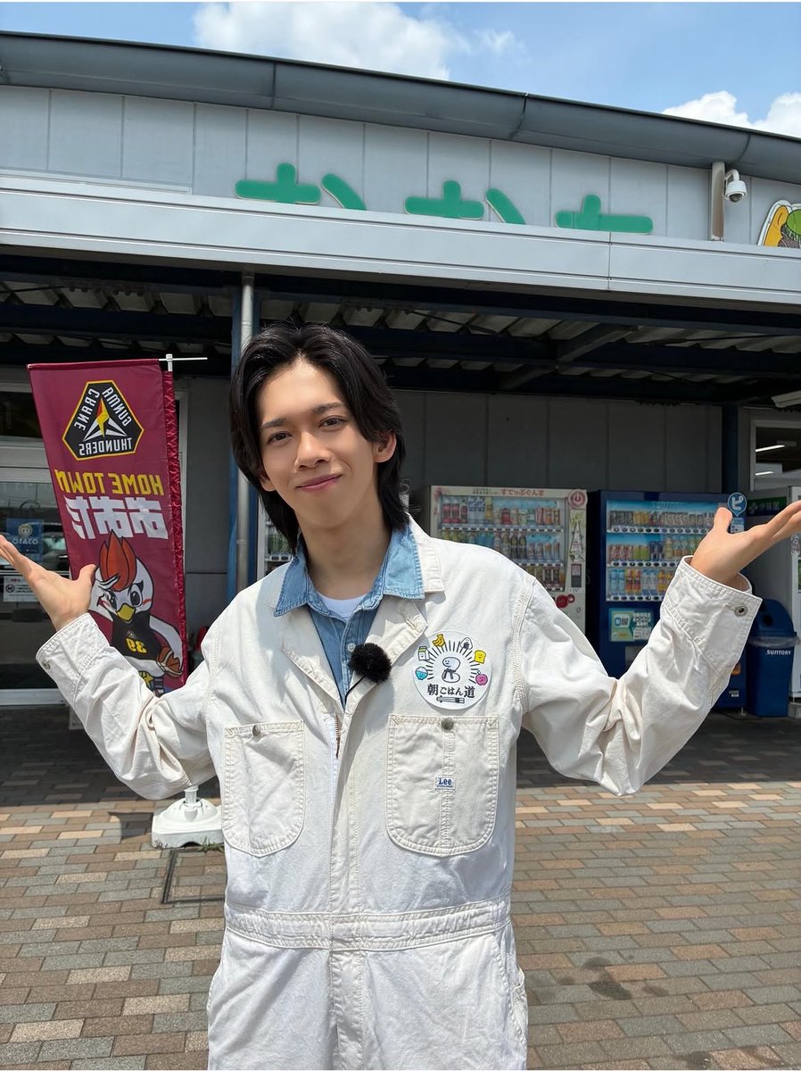 BT_03_10's tweet photo. きたぞ♡♡

 #超特急  #ZIP https://t.co/6IzqsmsBDL