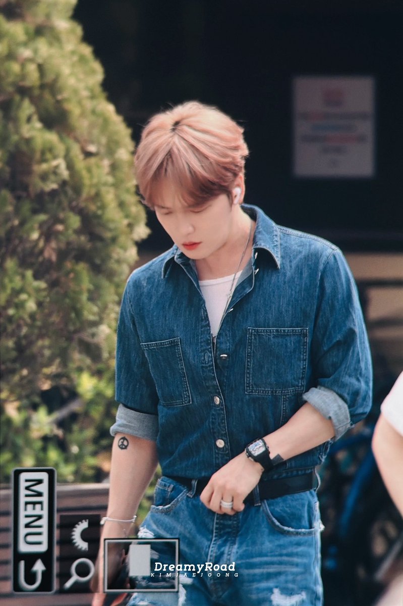 KJJ_DreamyRoad's tweet photo. 260617 두시탈출 컬투쇼 출근

Preview

@bornfreeonekiss 
#김재중 #kimjaejoong #JAEJOONG
#ジェジュン #金在中
#신사_악귀의속삭임 https://t.co/7Okh23vjPk
