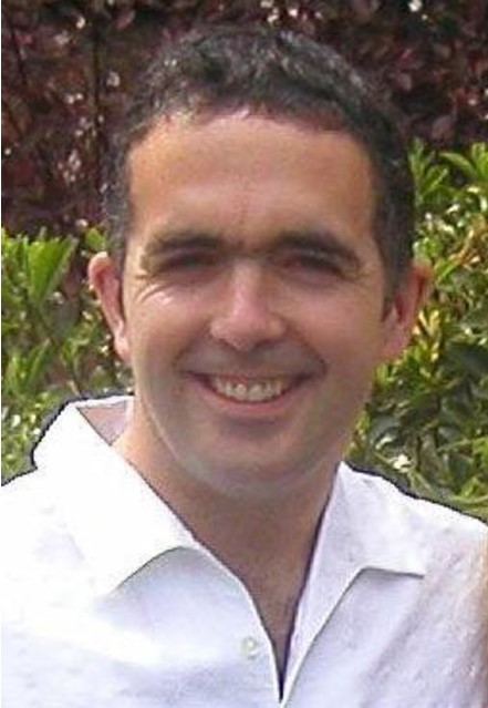 war_fallen's tweet photo. Remembering L/Cpl Richard Larkin UK Reserve Army killed in an explosion, Lashkar Gah, Helmand Province, Afghanistan on  17th June 2008, aged 35. Richard was from Cookley Worcs. He was serving as a medic in Afghanistan when the jeep he was travelling in hit a landmine #Afghanistan https://t.co/MiKq5qRPqb