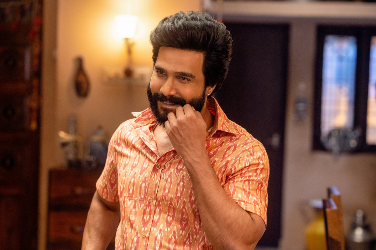 Gurunathaaaa's tweet photo. "#GattaKusthi2 wasn't made just for the sake of having a sequel. If the film connects with audiences, it could pave the way for follow-ups like #Ratchasan2, #IndruNetruNaalai2, #FIR2, and #Mundasupatti2. Today's audience is open to sequels, provided there's a strong and meaningful story behind them."

– @TheVishnuVishal on sequels.