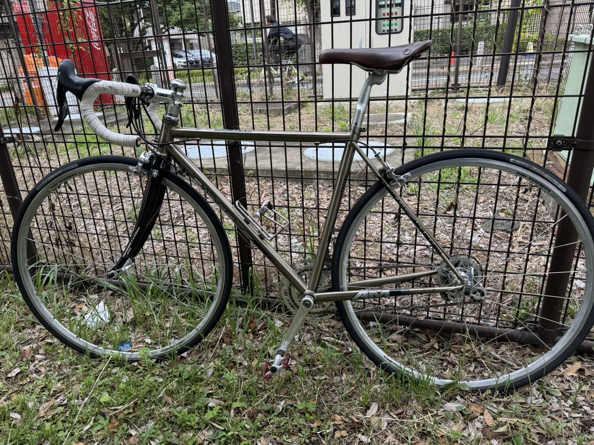 4everSupergirl1's tweet photo. 拡散希望

自転車らしいのですが、2週間以上放置されてます🚴

どなたか心当たりある方はご連絡下さい

桜上水あたりです

#ロードバイク
#放置自転車
#盗難 https://t.co/6tElWo6og5
