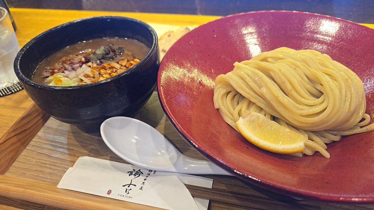 FLOWERs_RING's tweet photo. 久しぶりの麺活
暑くなってきて、つけ麺が美味い

濃厚だけど、さっぱり？

 #特選中華蕎麦諭吉
 #水戸市 https://t.co/MbLaWFI4bW